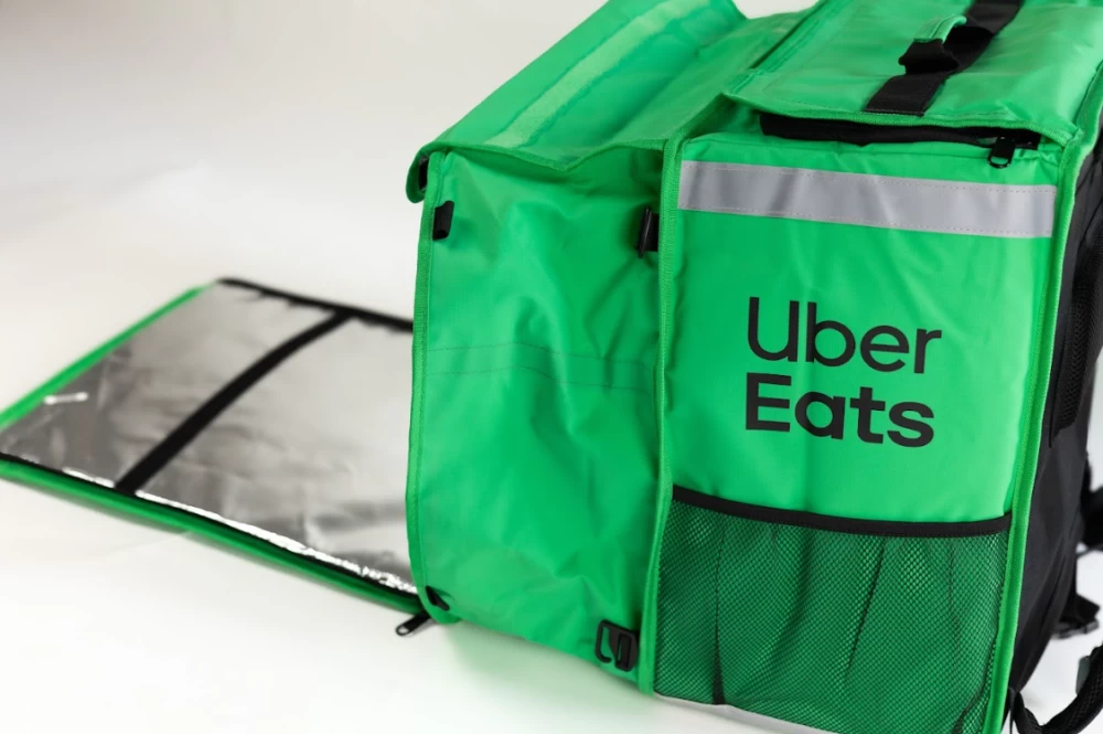 Uber Eats teleskooppinen toimituslaukkku 2025